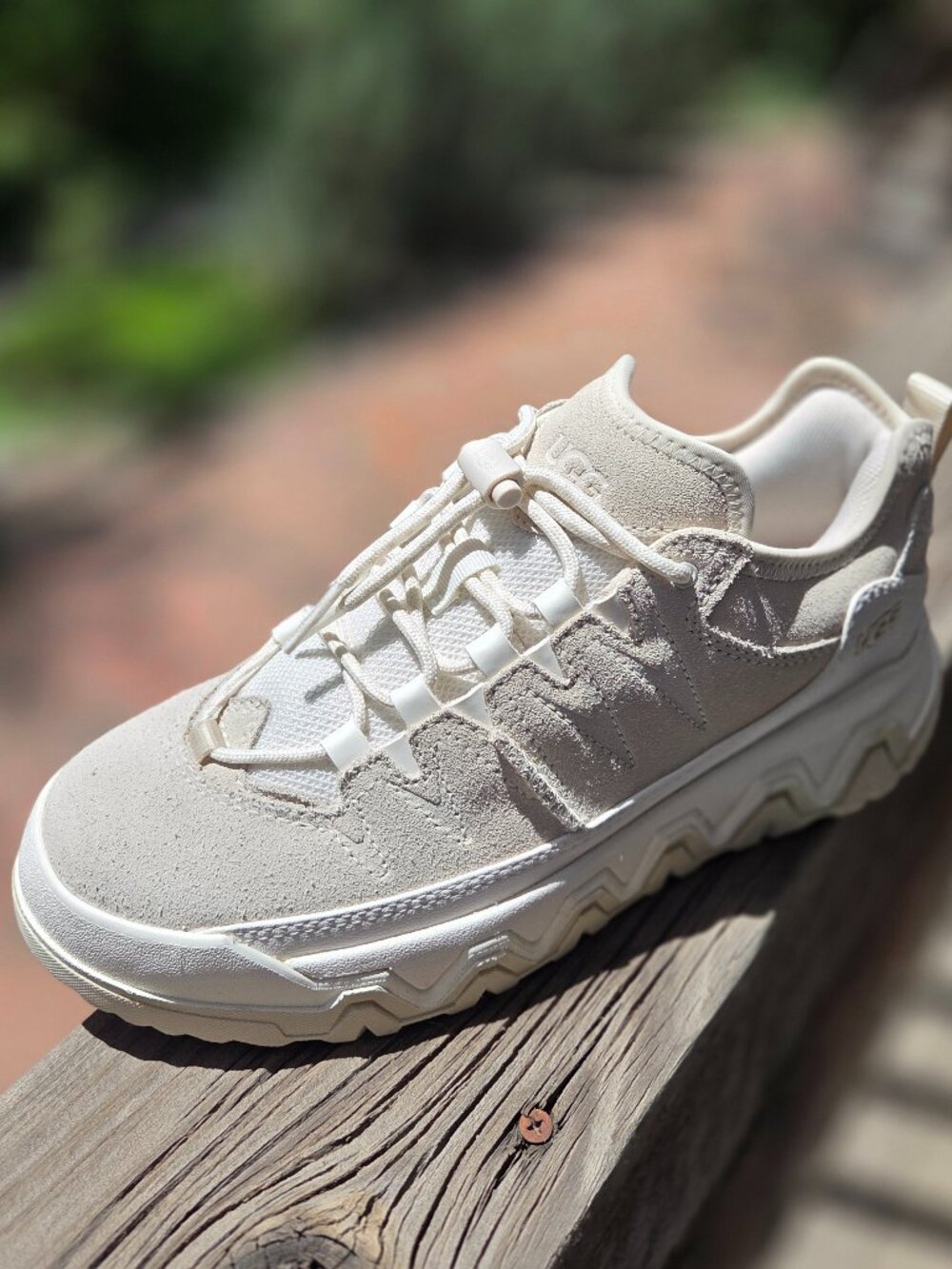 UGG Platform Sneakers Beige US07 With box
